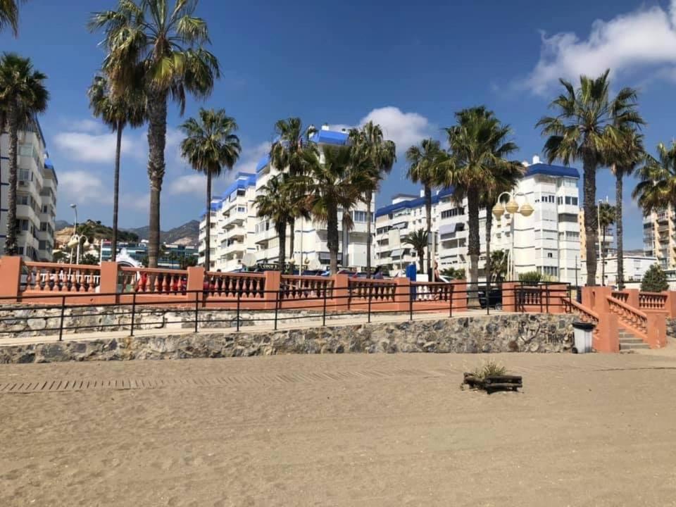 Luxury Beachfront Apartment In Benalmadena Costa Exterior photo